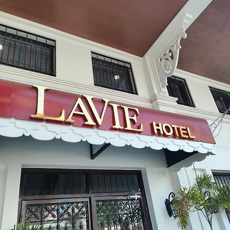Lavie Hotel Vigan Exterior photo