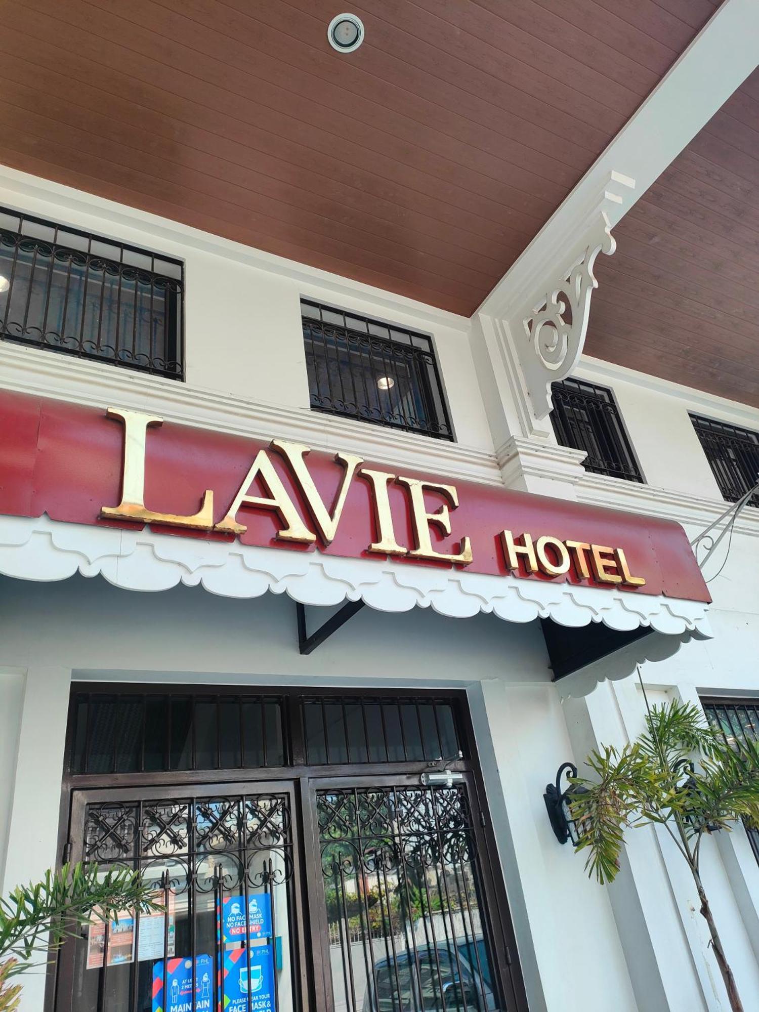 Lavie Hotel Vigan Exterior photo